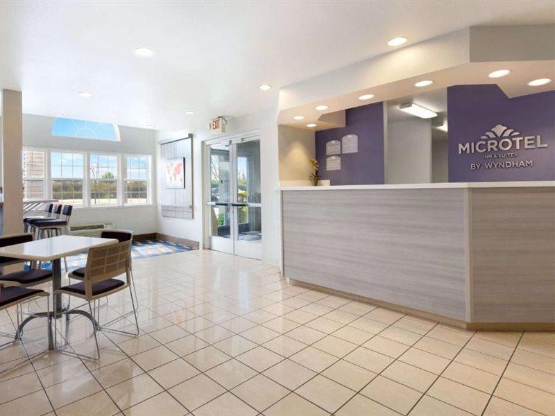 Microtel Inn & Suites Modesto Ceres Esterno foto