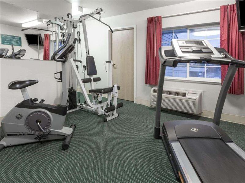 Microtel Inn & Suites Modesto Ceres Esterno foto