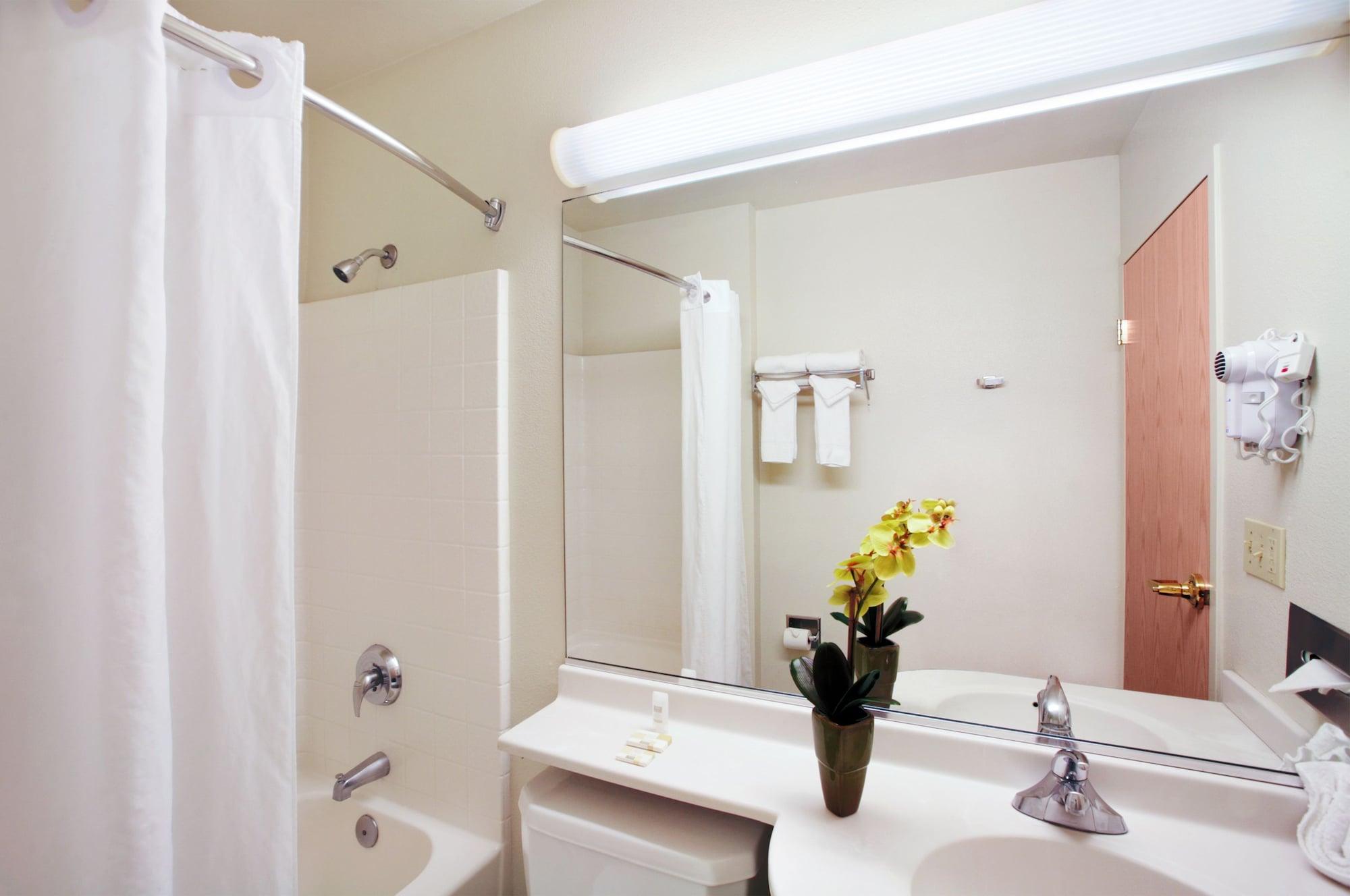 Microtel Inn & Suites Modesto Ceres Camera foto