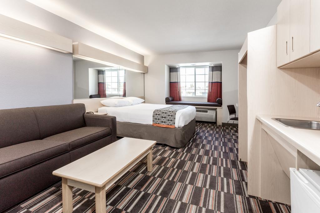 Microtel Inn & Suites Modesto Ceres Esterno foto